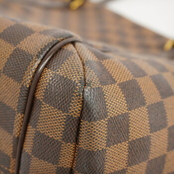 Louis Vuitton Damier Totally MM Tote Bag - Picture 8 of 11